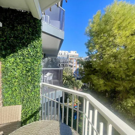 Deluxe Center Apartment Benidorm Exterior photo